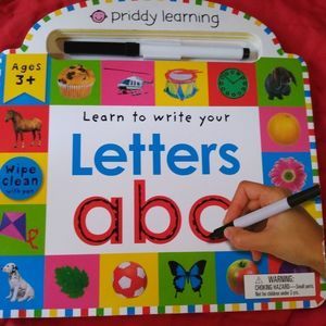 Learn To Write Your Letters ABC'S Book  [With Writing Pen]